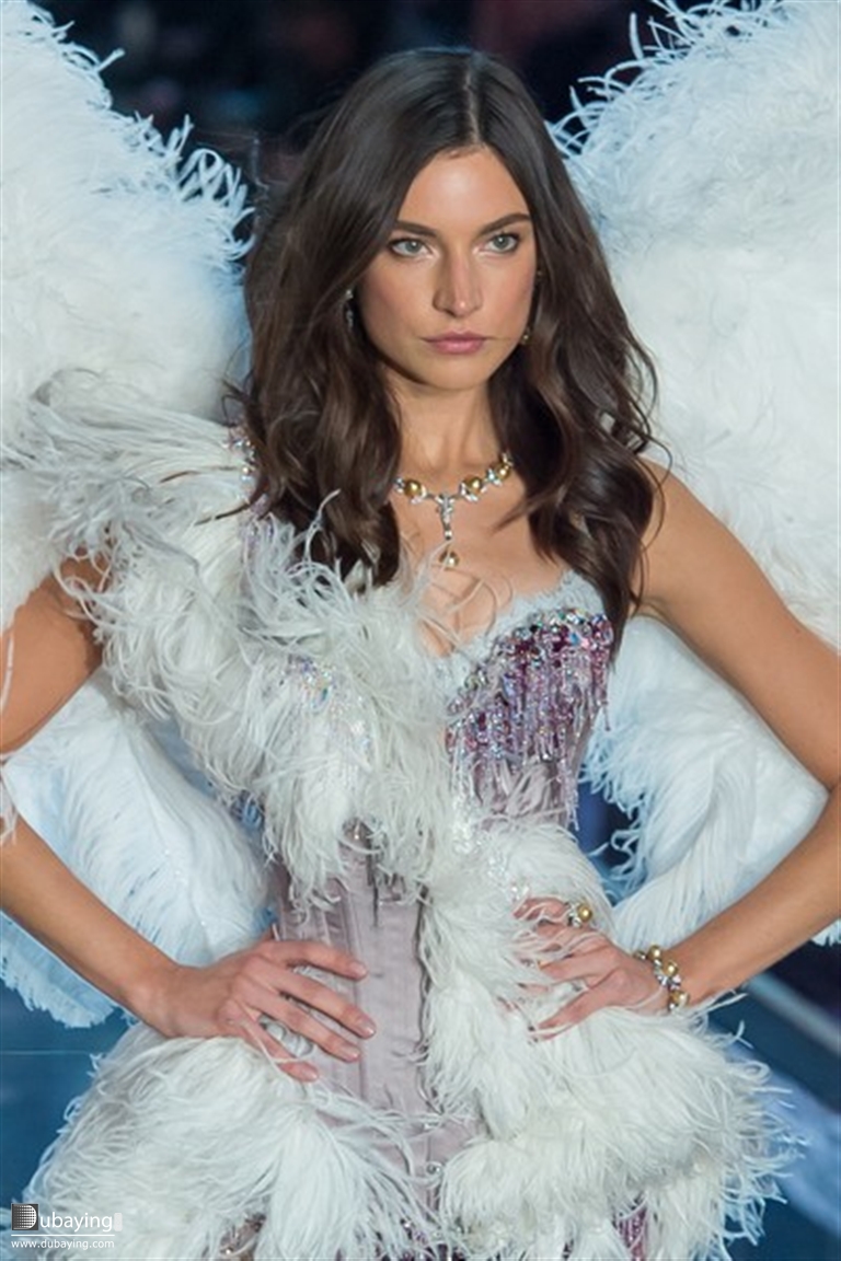 Lily Aldridge's Victoria's Secret Fantasy Bra Comes To Dubai – Emirates  Woman