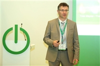 Social Schneider Electric Power to the Cloud UAE