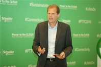 Social Schneider Electric Power to the Cloud UAE
