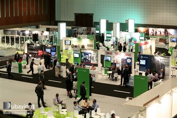 Social Schneider Electric Power to the Cloud UAE