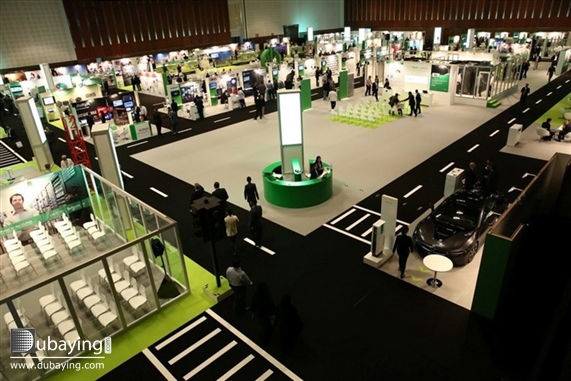 Social Schneider Electric Power to the Cloud UAE