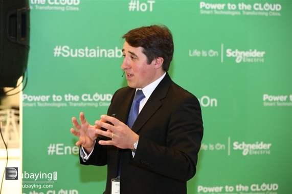 Social Schneider Electric Power to the Cloud UAE