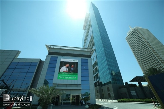 Social Schneider Electric Power to the Cloud UAE